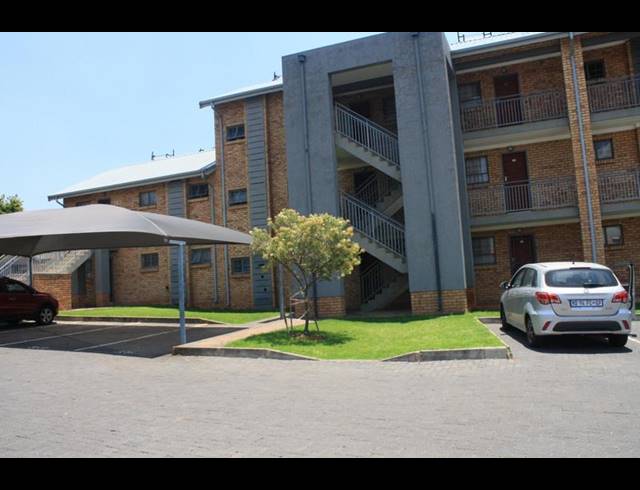 2 BEDROOM APARTMENT FOR SALE IN NOORDWYK